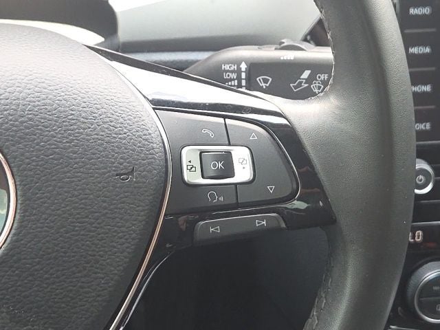 2022 Volkswagen Passat 2.0T SE