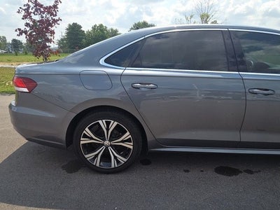 2022 Volkswagen Passat 2.0T SE