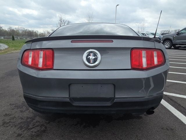 2010 Ford Mustang V6 Premium