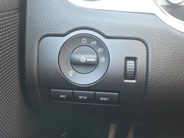 2010 Ford Mustang V6