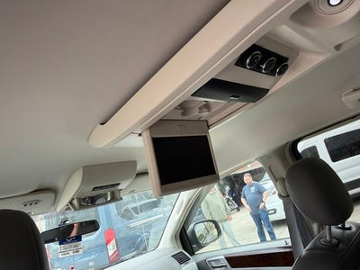 2010 Chrysler Town & Country Touring