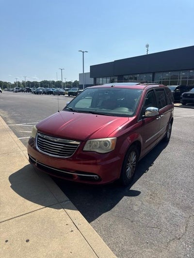 2011 Chrysler Town & Country Limited