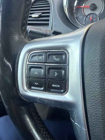 2011 Chrysler Town & Country Limited