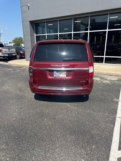 2011 Chrysler Town & Country Limited