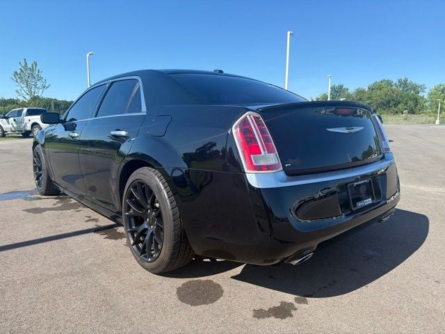 2012 Chrysler 300 C Luxury Series