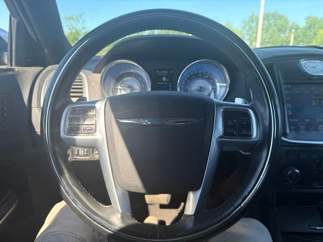 2012 Chrysler 300 C Luxury Series
