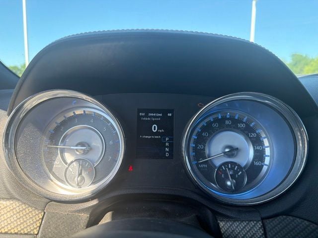 2012 Chrysler 300 C Luxury Series