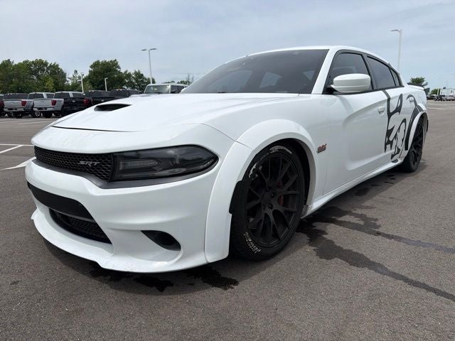 2016 Dodge Charger SRT 392