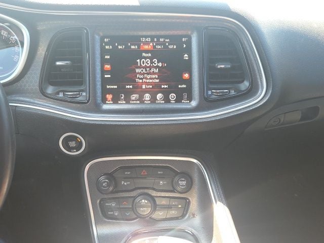 2016 Dodge Challenger SXT