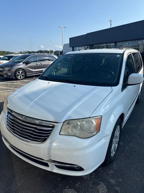 2013 Chrysler Town & Country Touring
