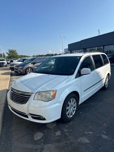 2013 Chrysler Town & Country Touring