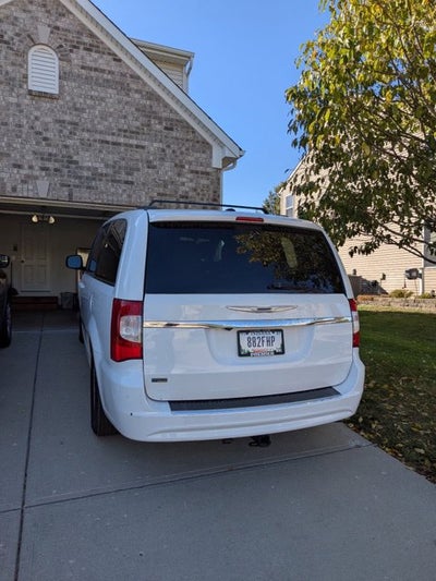 2016 Chrysler Town & Country Touring