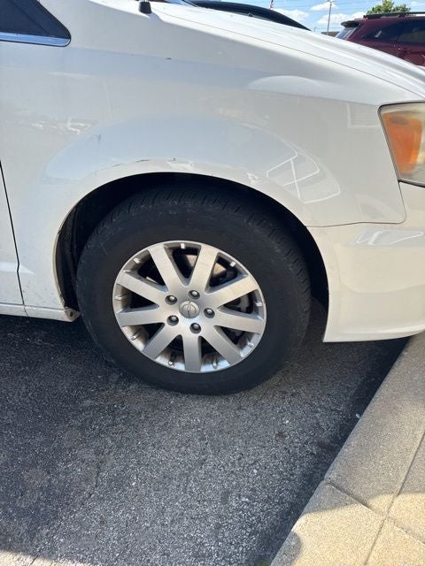 2012 Chrysler Town & Country Touring-L