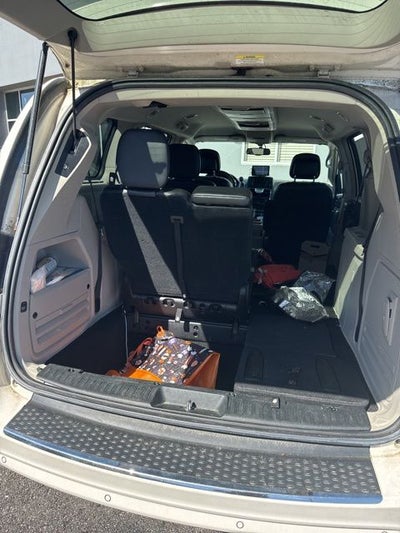 2012 Chrysler Town & Country Touring-L