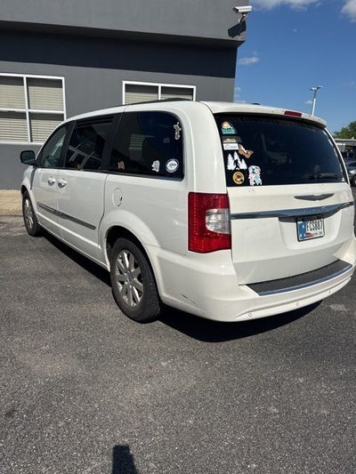 2012 Chrysler Town & Country Touring-L