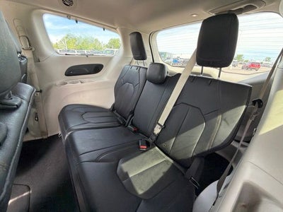 2017 Chrysler Pacifica Touring L Plus