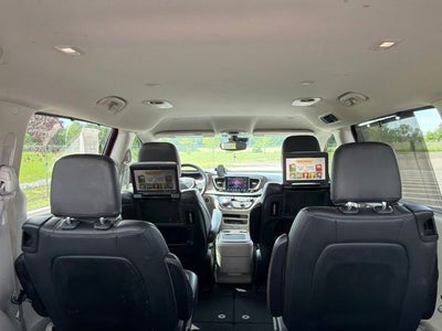 2017 Chrysler Pacifica Touring L Plus
