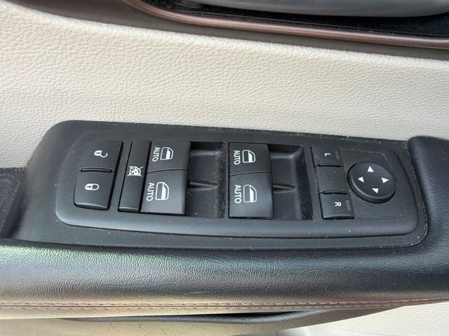2017 Chrysler Pacifica Touring L Plus