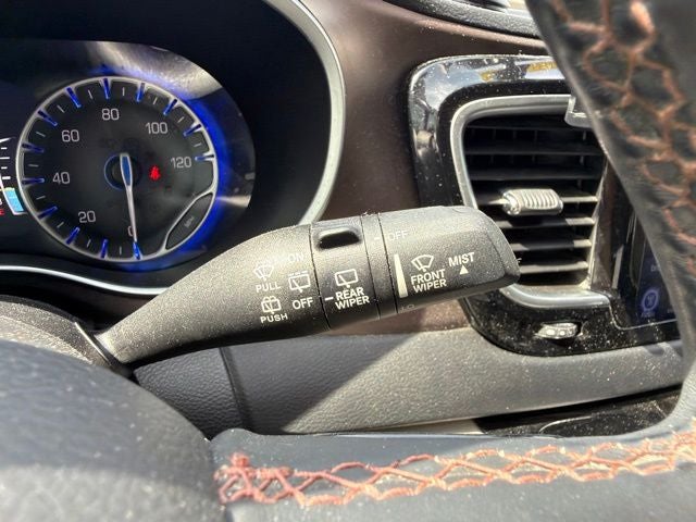 2017 Chrysler Pacifica Touring L Plus