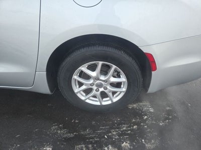 2024 Chrysler Pacifica Touring