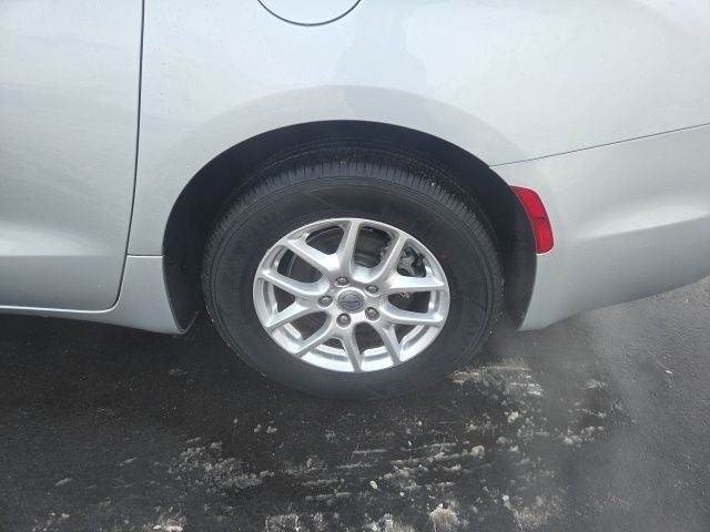 2024 Chrysler Pacifica Touring