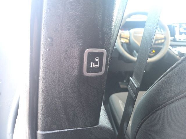 2024 Chrysler Pacifica Touring