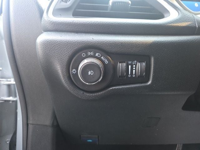 2024 Chrysler Pacifica Touring