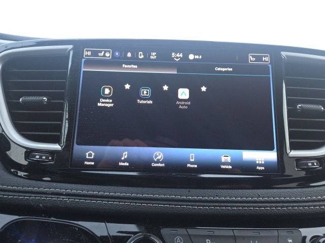 2024 Chrysler Pacifica Touring