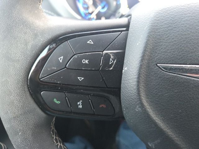 2024 Chrysler Pacifica Touring