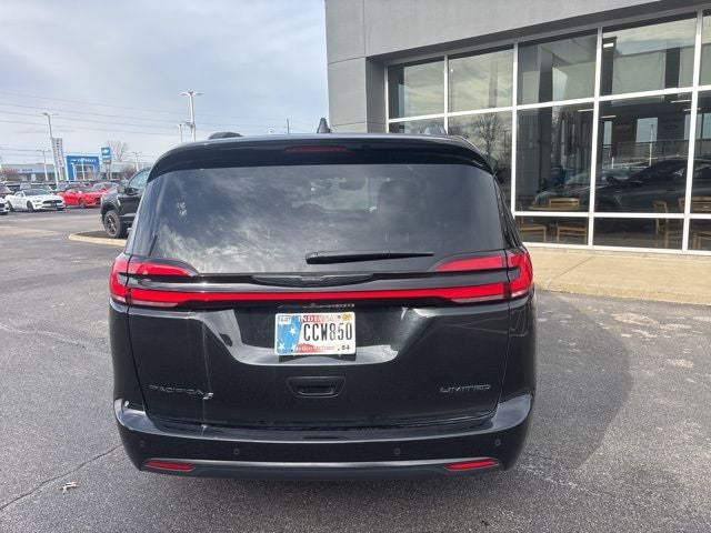 2023 Chrysler Pacifica Limited