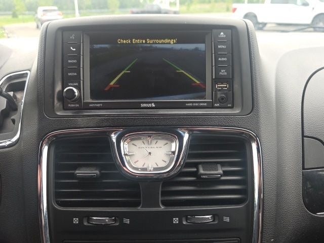 2015 Chrysler Town & Country S