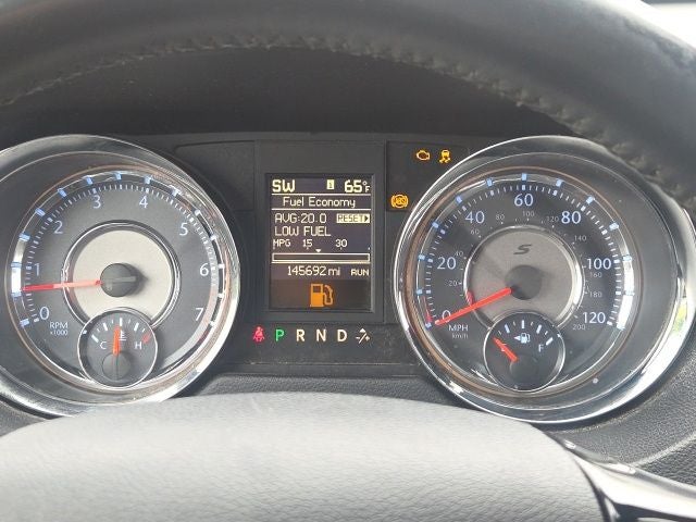 2015 Chrysler Town & Country S