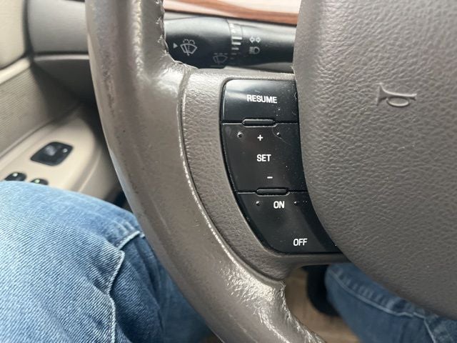 2008 Ford Crown Victoria LX