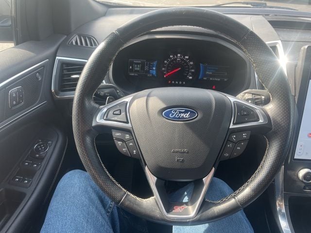 2022 Ford Edge ST