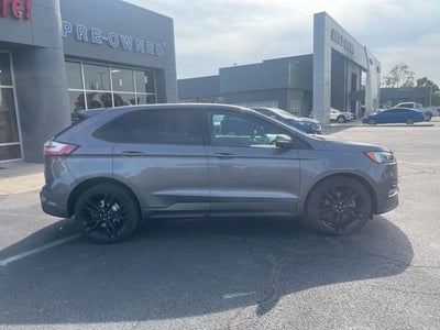 2022 Ford Edge ST