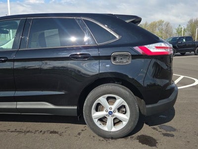 2022 Ford Edge SE