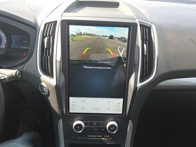 2022 Ford Edge SE