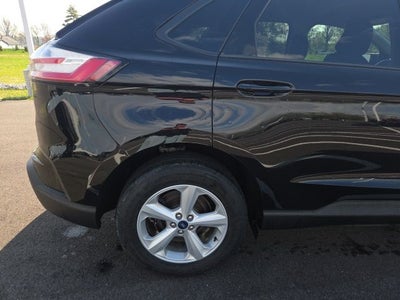 2022 Ford Edge SE