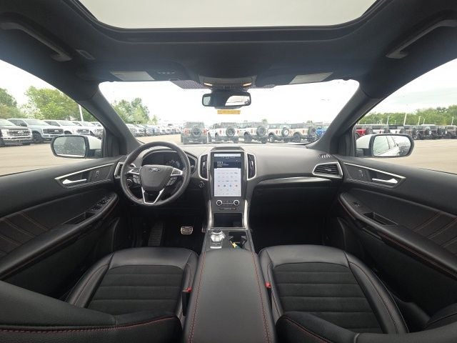 2023 Ford Edge ST Line