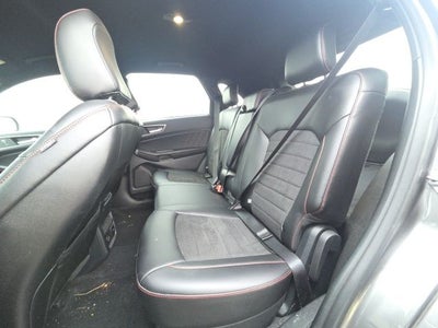 2022 Ford Edge ST Line