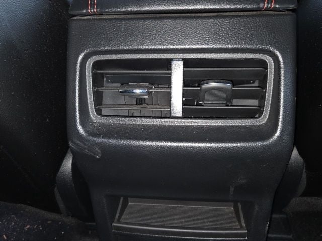 2022 Ford Edge ST Line