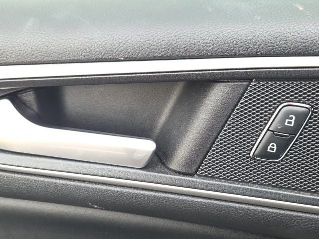 2022 Ford Edge ST Line