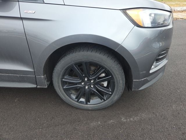 2022 Ford Edge ST Line