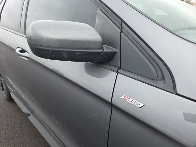 2022 Ford Edge ST Line