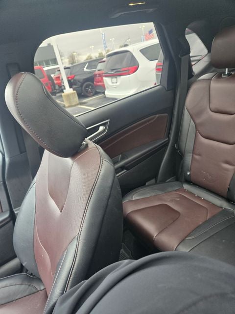 2021 Ford Edge Titanium