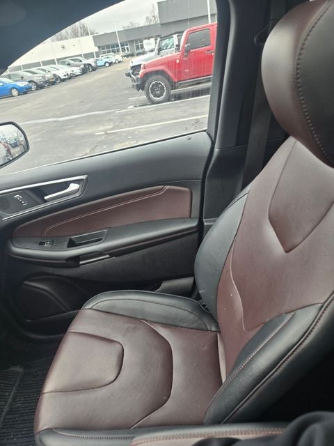 2021 Ford Edge Titanium