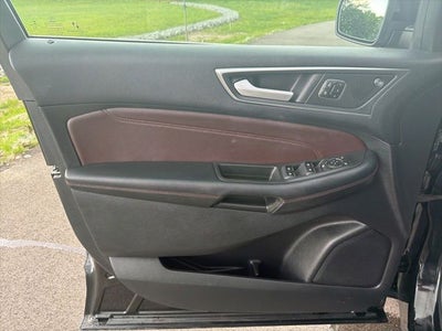 2021 Ford Edge Titanium
