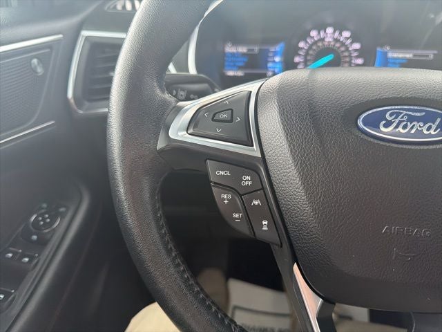 2021 Ford Edge Titanium