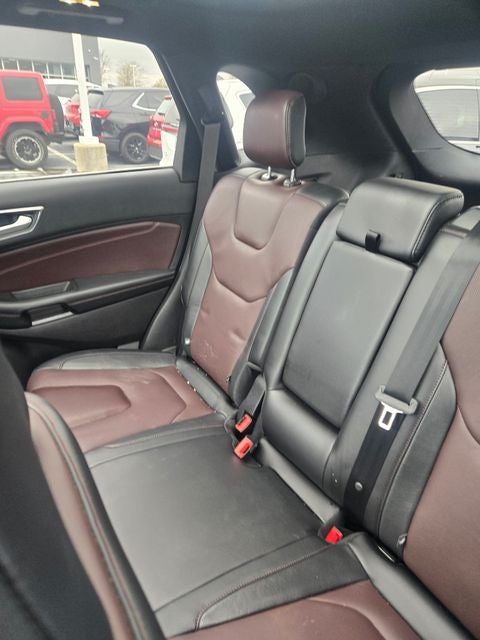 2021 Ford Edge Titanium