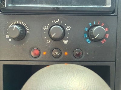2005 Pontiac Grand Prix Base